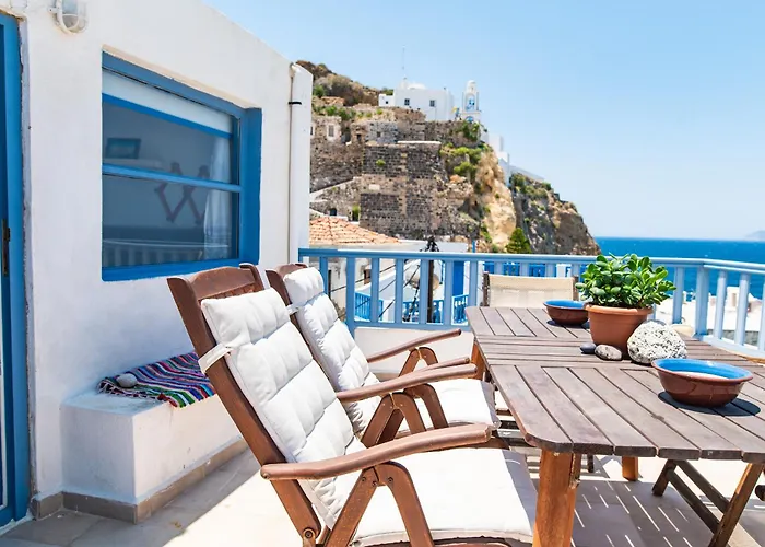 Imerios Nisyrian House * Mandrákion