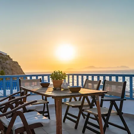 بيت للعطل Imerios Nisyrian House *