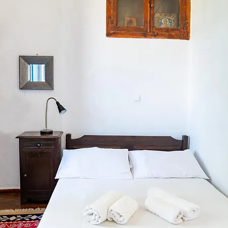 Imerios Nisyrian House Holiday home Mandraki (Nisyros)