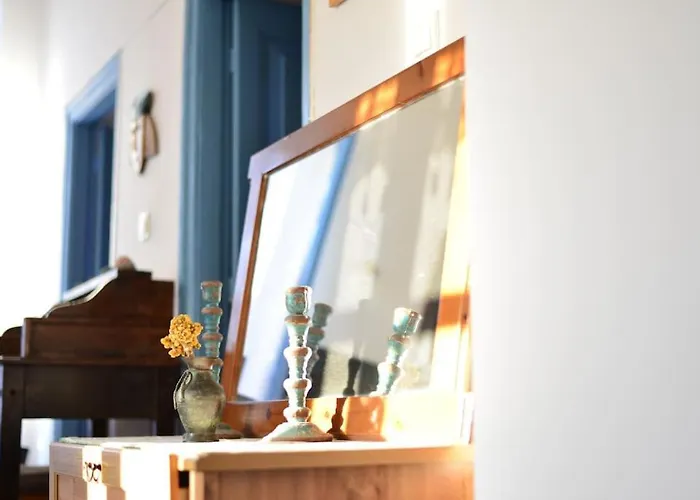 Imerios Nisyrian House بيت للعطل