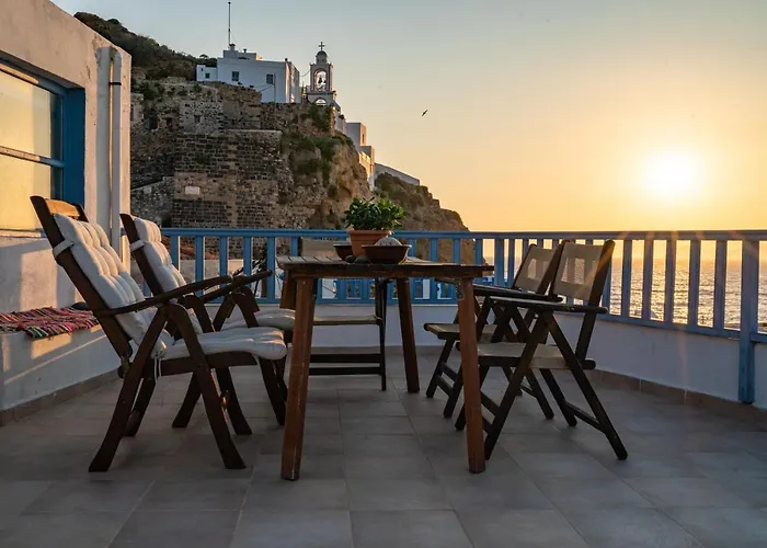 Imerios Nisyrian House بيت للعطل *