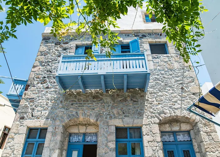 Imerios Nisyrian House بيت للعطل *